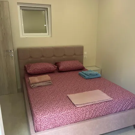 Apartmán Luxury 150m From The Sea No2
