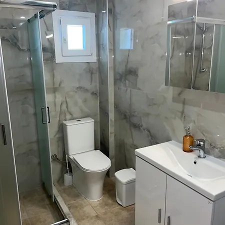 Luxury 150m From The Sea No2 Апартаменты Неа-Плайя